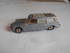 Dinky toys 556 d'occasion  Bais