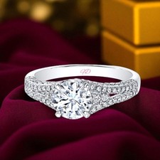 Diamond womens wedding for sale Diamond womens wedding for sale  New York