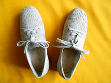Hellgrauer schnürschuh sneake gebraucht kaufen Hellgrauer schnürschuh sneake gebraucht kaufen  Dresden