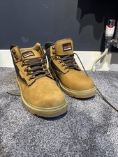 Brand new scruffs for sale  STOCKBRIDGE