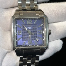 Relógio Tissot Quadrato T005.510A 38mm aço inoxidável cristal de safira mostrador azul comprar usado  Enviando para Brazil