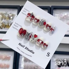 Usado, Prensa feita à mão nas unhas fácil de colocar e tirar reutilizável +5 peças de adesivos para unhas.  comprar usado  Enviando para Brazil