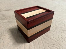 Usado, Deck Box TCG de madeira listrada lateral por Aaron Cain (Maple/Wenge/Paduak) comprar usado  Enviando para Brazil