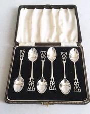 BOM, CONJUNTO COM 6 COLHERES DE CAFÉ VINTAGE PRATA MACIÇA.   41 gms.    BIRM. 1949 comprar usado  Enviando para Brazil