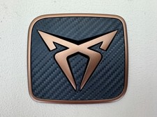 SEAT CUPRA FORMENTOR 20R – UCHWYT LOGO NA EMBLEMAT KLAPY BAGAŻNIKA, używany na sprzedaż  PL