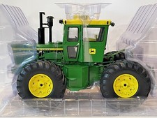 1/16 Ciągnik 4WD John Deere 7520, 50. rocznica - seria Ertl Precision na sprzedaż 1/16 Ciągnik 4WD John Deere 7520, 50. rocznica - seria Ertl Precision na sprzedaż  Wysyłka do Poland