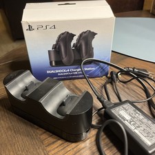 Usado, Estação de acoplamento de carregamento Sony oficial DUALSHOCK4 CUH-ZDC1 PS4 - Vendedor dos EUA comprar usado Usado, Estação de acoplamento de carregamento Sony oficial DUALSHOCK4 CUH-ZDC1 PS4 - Vendedor dos EUA comprar usado  Enviando para Brazil