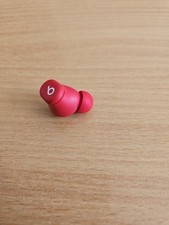 Genuine beats solo for sale  WEMBLEY
