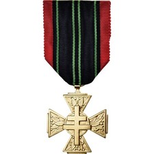 Croix combattant volontaire d'occasion  Lille-