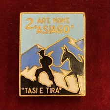 527 distintivo reggimento usato  Firenze