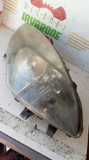 Faro anteriore destro usato  Italia