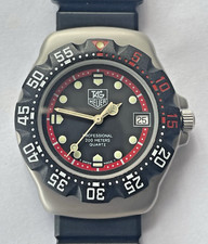 Tag Heuer F1 WA1214 mostrador preto com pulseira de borracha edição genuína de 1990, usado comprar usado  Enviando para Brazil