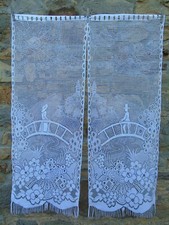 French pair white d'occasion  Combeaufontaine