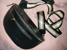 Sac banane noir d'occasion  Ermont