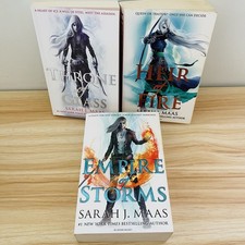 Livros Trono de Vidro Reino Unido/EUA Branco Edição OOP TOG Sarah J Maas Brochura x3 comprar usado  Enviando para Brazil