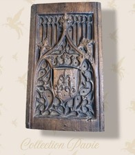 Carved wooden plaque d'occasion  Expédié en Belgium