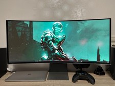 monitor 30 usato  Catania