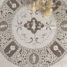 Tovaglia lino pizzo usato Tovaglia lino pizzo usato  Cambiago