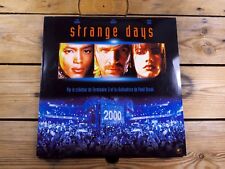 Strange days laserdisc d'occasion  Rousset