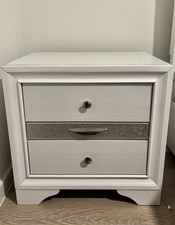 White drawer bedroom for sale  San Antonio