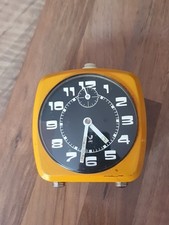 Réveil orange jaune d'occasion  Cholet
