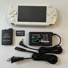 Sistema Sony PSP 1000 BRANCO com Carregador e Pacote de Cartão de Memória 32GB Região Livre comprar usado Sistema Sony PSP 1000 BRANCO com Carregador e Pacote de Cartão de Memória 32GB Região Livre comprar usado  Enviando para Brazil