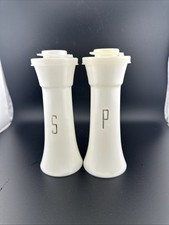 Tupperware hourglass salt for sale  Leavenworth
