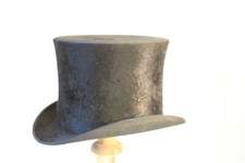 Chapeau forme taupe d'occasion  Cosne-Cours-sur-Loire