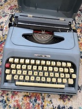 Machine écrire vintage d'occasion  Ivry-sur-Seine