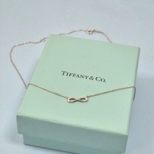 Tiffany co. infinity d'occasion  Expédié en Belgium