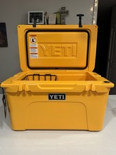 Nwt yeti tundra for sale  Jacksonville