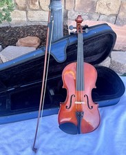 Viola Stravari 15” modelo A215 com arco e estojo excelente estado belo tom comprar usado Viola Stravari 15” modelo A215 com arco e estojo excelente estado belo tom comprar usado  Enviando para Brazil