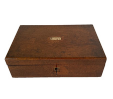 MOGNO antigo? CAIXA DE DOCUMENTOS DE MESA DE VIAGEM DE MADEIRA COM CHAVE (TRAVAS) 9X14 comprar usado MOGNO antigo? CAIXA DE DOCUMENTOS DE MESA DE VIAGEM DE MADEIRA COM CHAVE (TRAVAS) 9X14 comprar usado  Enviando para Brazil