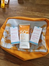 Clarins crème solaire d'occasion  Bordeaux-