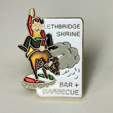 Broche de lapela Shriners Lethbridge Shrine Club bar e churrasco - AB Alberta Canadá comprar usado  Enviando para Brazil