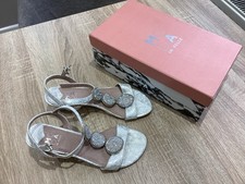 Women moda pelle for sale  WAKEFIELD