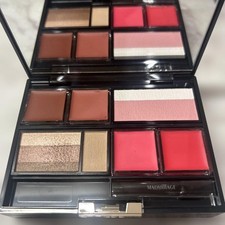 palette maquillage d'occasion  Expédié en Belgium