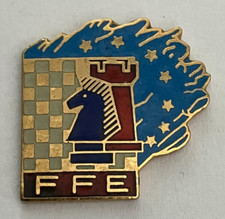 Pin jeu echiquier d'occasion  Expédié en Belgium