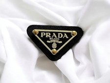 Patch prada cuir d'occasion  Thiant