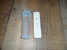 1 X controle remoto Wii com estojo de silicone e baterias de pulso comprar usado  Enviando para Brazil