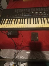 Usado, Teclado Yamaha PSR=310 com adaptador de energia e almofada de pé comprar usado  Enviando para Brazil
