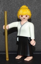 Playmobil personnage sportive d'occasion  Sotteville-lès-Rouen