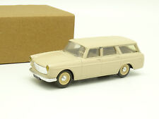 Eligor peugeot 404 d'occasion  Paris VII