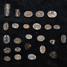 Lote de 25 contas antigas de cilindro de pedra hematita do Oriente Médio e selo Intaglio comprar usado  Enviando para Brazil