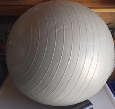 100 bouncy balls for sale 100 bouncy balls for sale STURMINSTER NEWTON