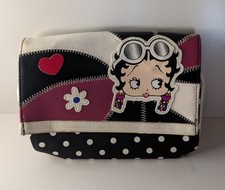 Betty boop clutch for sale Betty boop clutch for sale  SWADLINCOTE