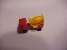 Betoniera veicoli costruzione usato  Spedire a Italy