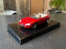 Autoart jaguar xk8 d'occasion  Courcy