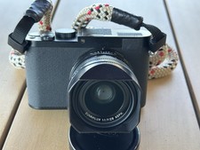 Leica noir bon d'occasion  Saint-Just-la-Pendue