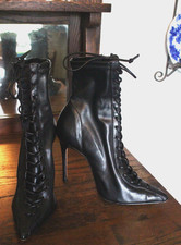 Bota Schutz TENNIE com cadarço preta 4" salto agulha tornozelo NOVA $188 tamanho 6, usado comprar usado Bota Schutz TENNIE com cadarço preta 4" salto agulha tornozelo NOVA $188 tamanho 6, usado comprar usado  Enviando para Brazil